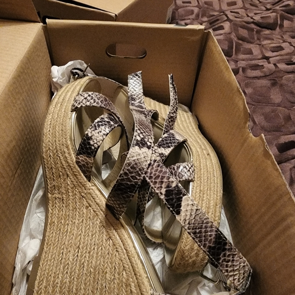 Snake BananaRepublic  Wedge